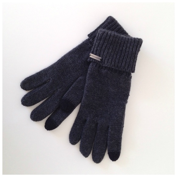 NWT Steve Madden knit tech friendly gloves - 2xHP - Picture 2 of 3